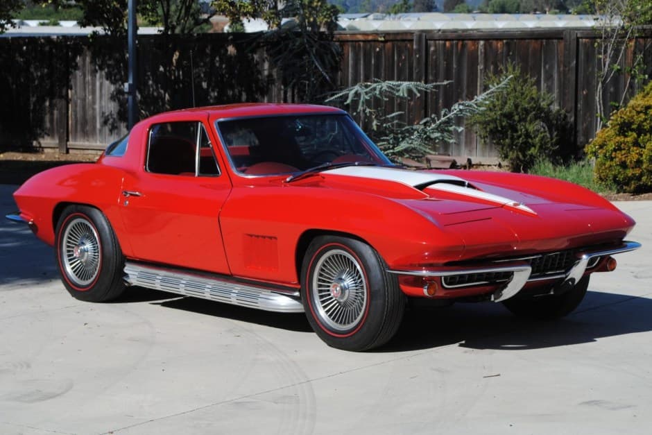 1967 Chevrolet Corvette C2 sold for $83,000