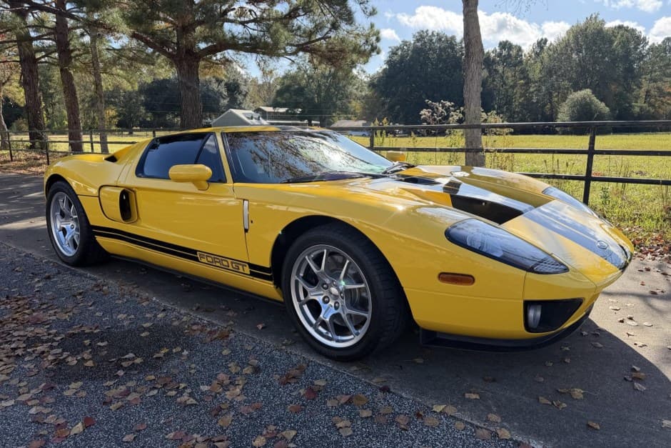 2006 Ford GT 1st Generation sold for $380,000