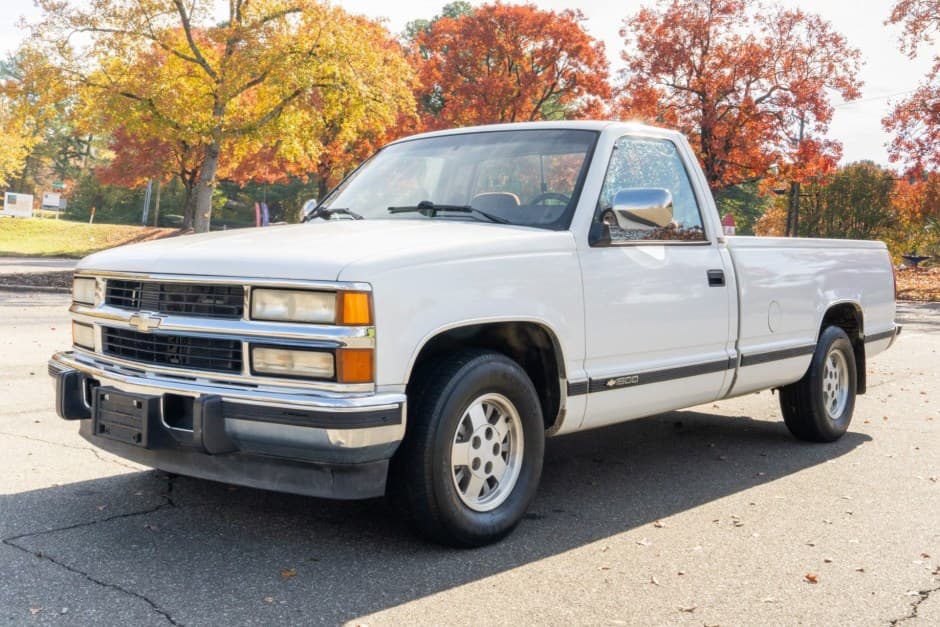 1994 Chevrolet C/K GMT400 (1988-2002) sold for $8,500