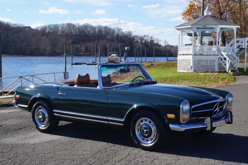 1969 Mercedes-Benz W113 SL sold for $126,000