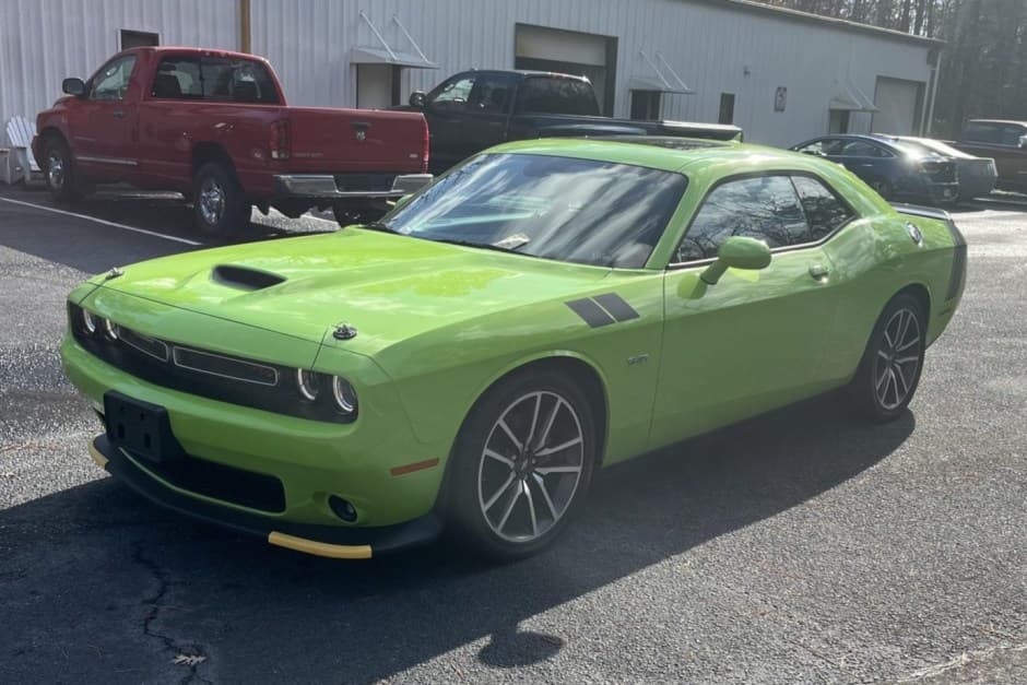 2023 Dodge Challenger (non-SRT, 2009-2023) sold for $29,500