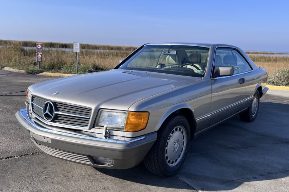 1991 Mercedes-Benz C126 sold for $16,000