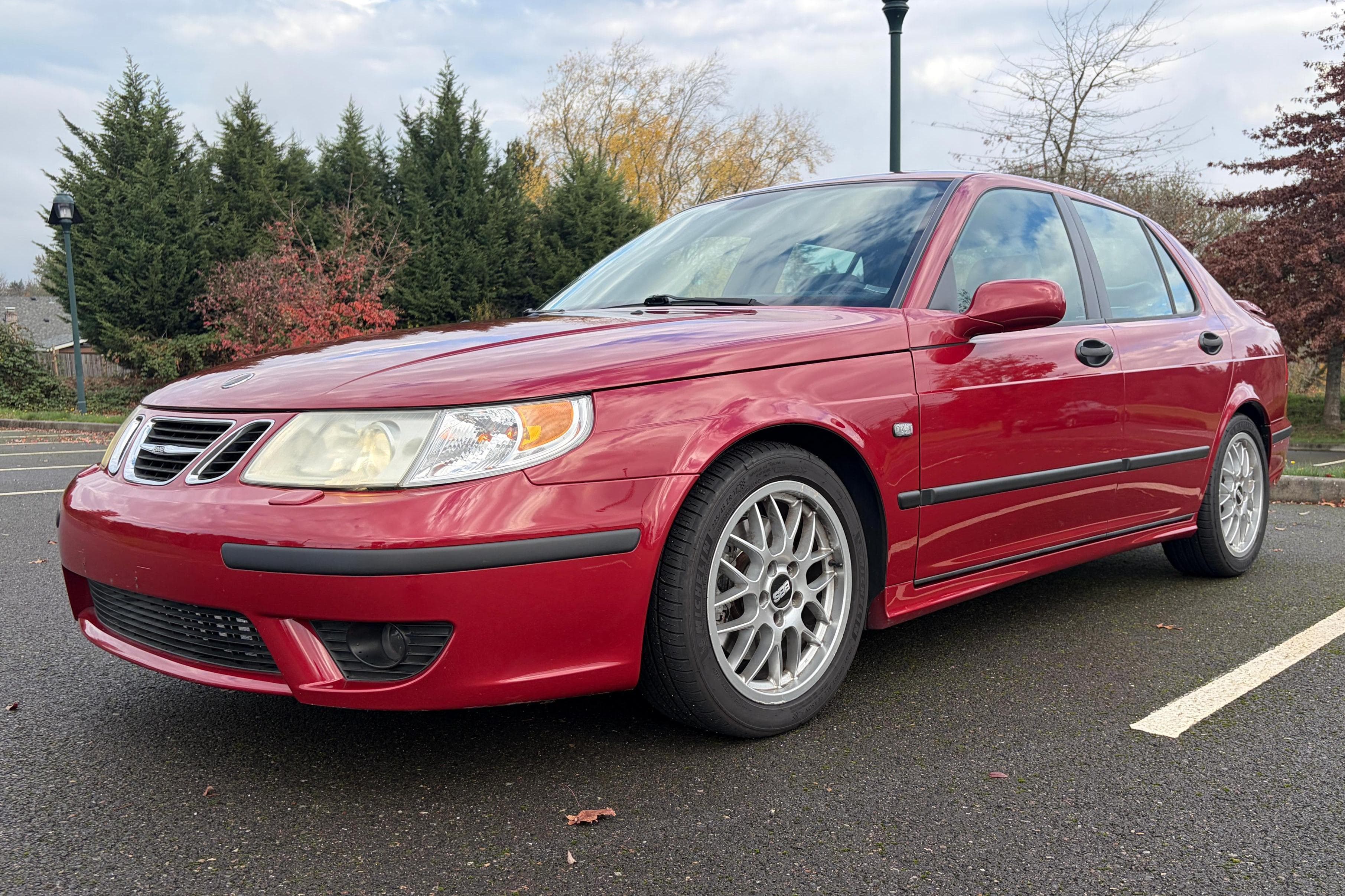 2005 Saab 9-5 sold for $2,805