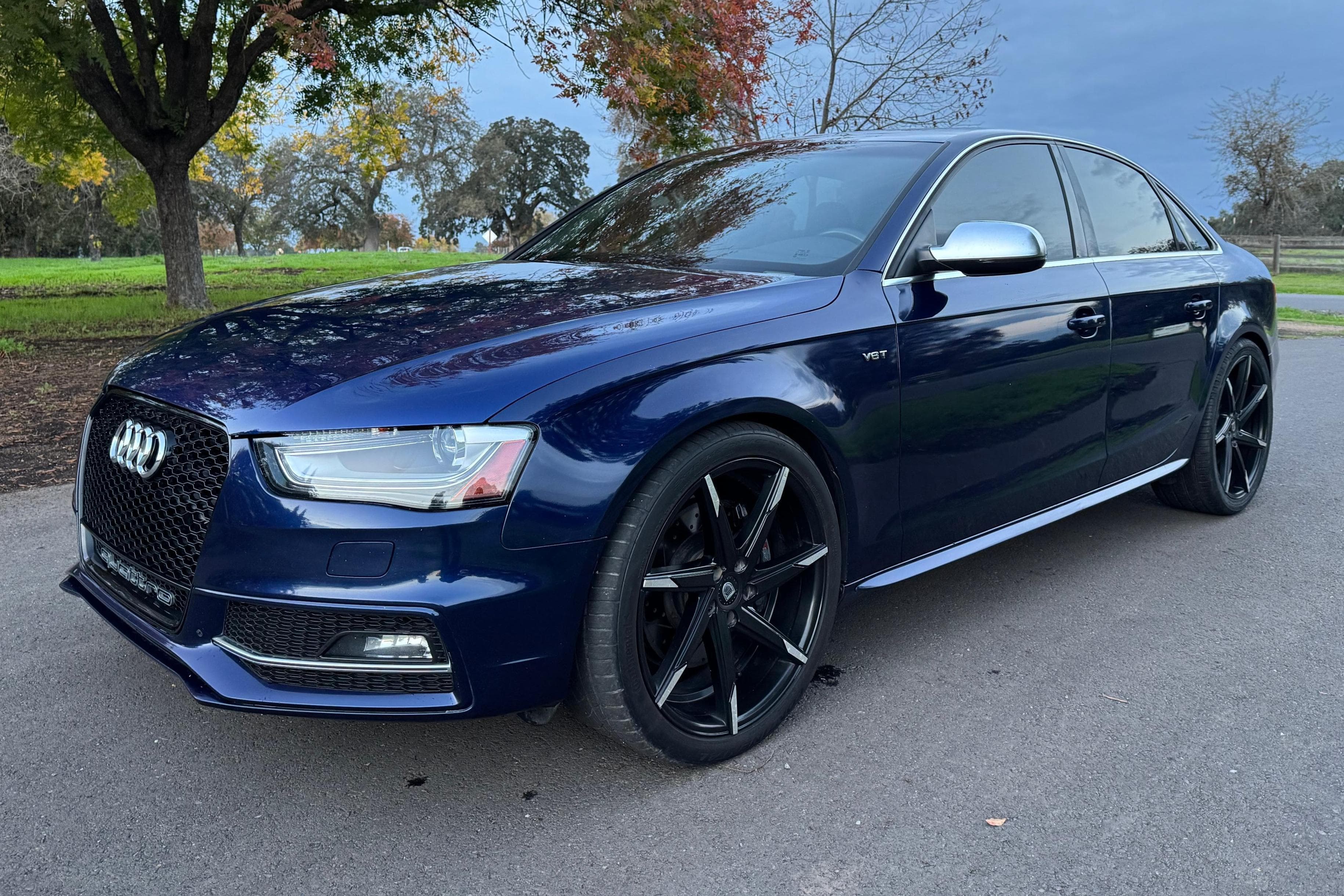 2013 Audi B8 S4 sold for $9,200