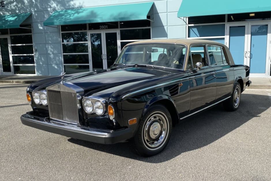 1974 Rolls-Royce SY Silver Shadow & Silver Wraith II sold for $14,300