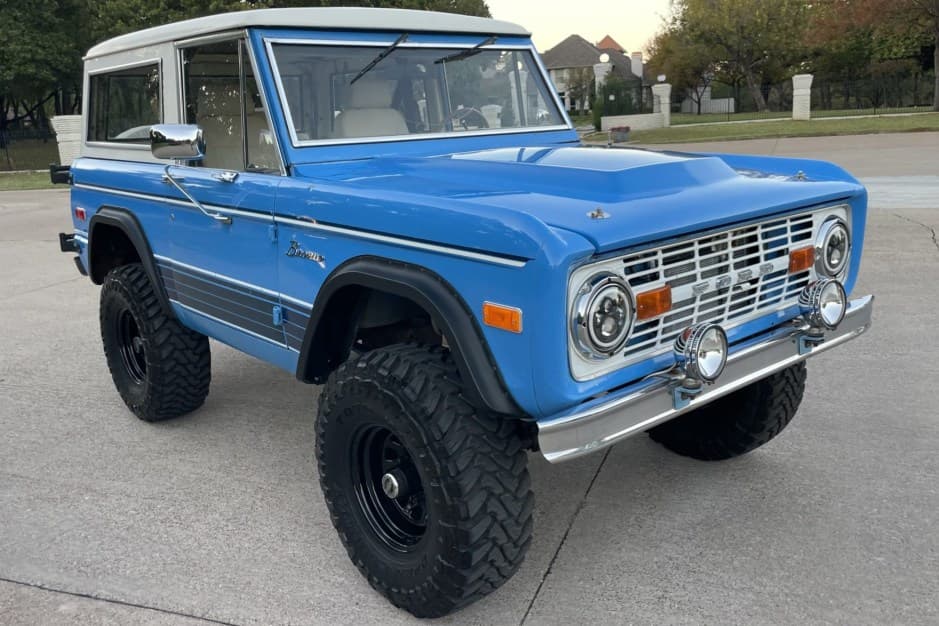 1974 Ford Bronco U13/U14/U15 1966-1977 sold for $55,000