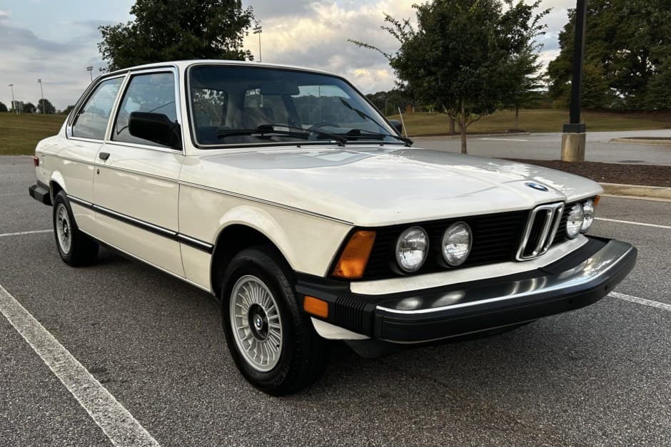 1983 BMW E21 3-Series sold for $6,900