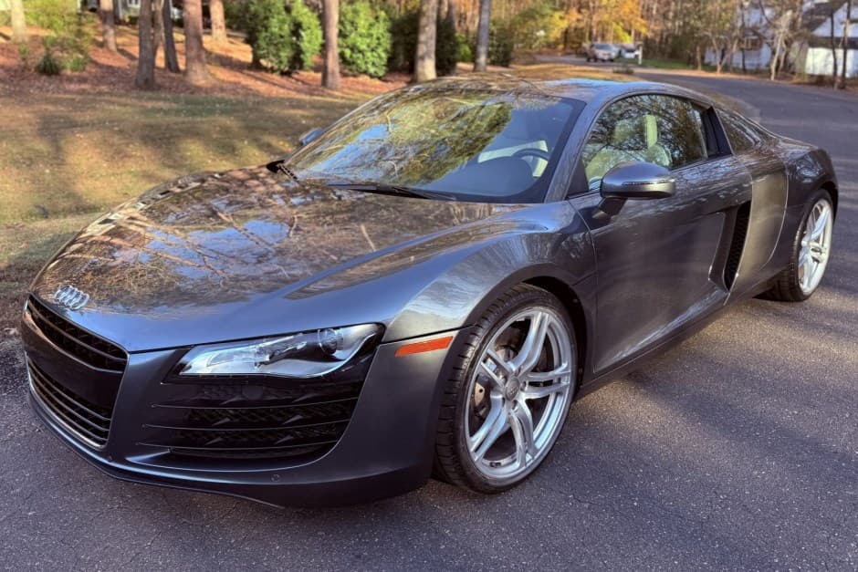 2012 Audi R8 V8 (Type 42) sold for $86,000