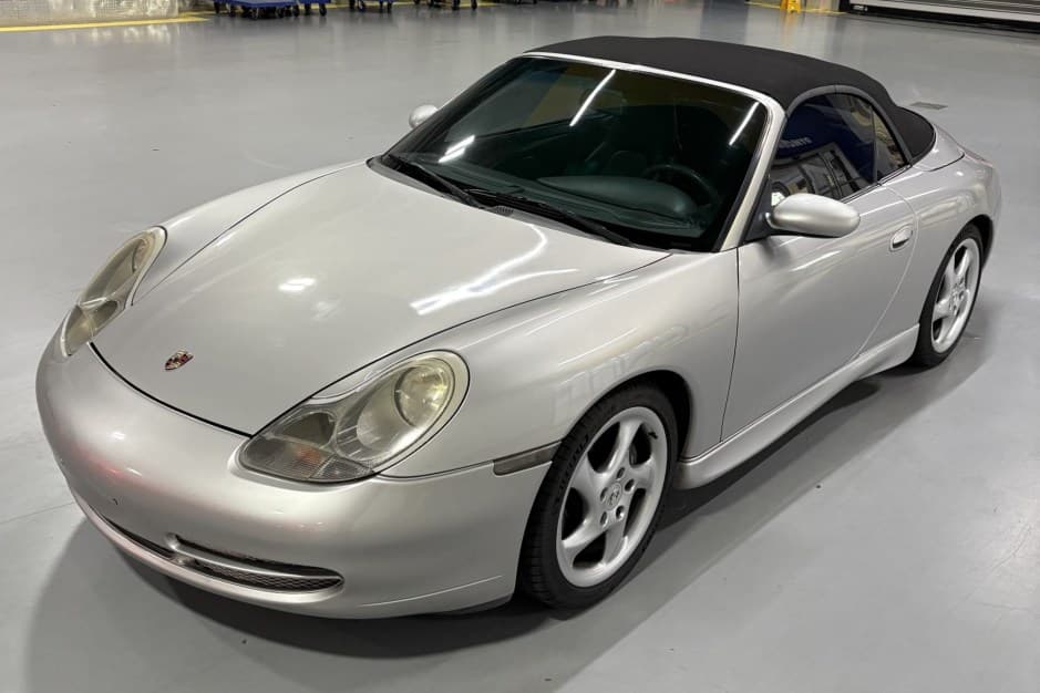 1999 Porsche 996 911 (Non-Turbo/GT2/GT3) sold for $16,250