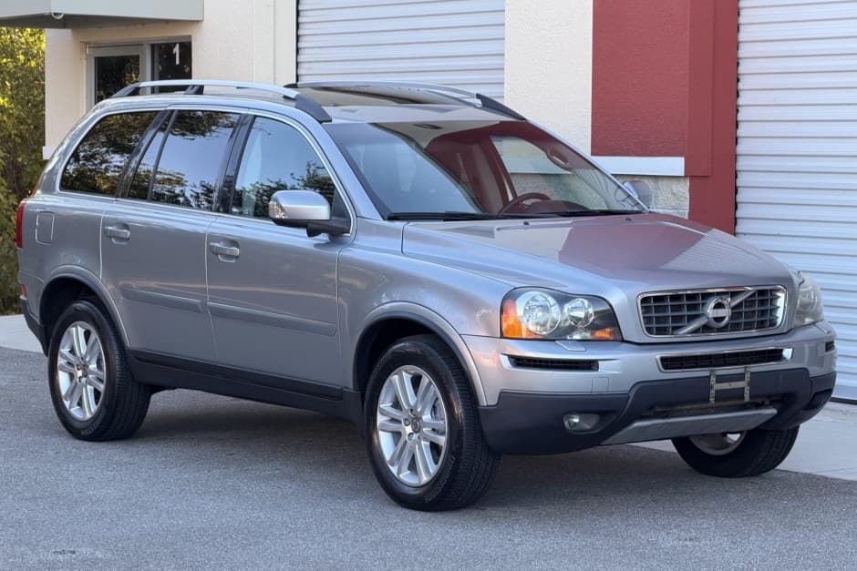 2011 Volvo XC90 sold for $6,800