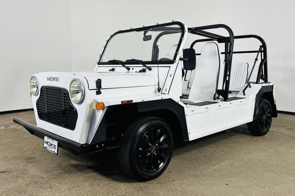 2023 Mini Moke Electric sold for $22,000