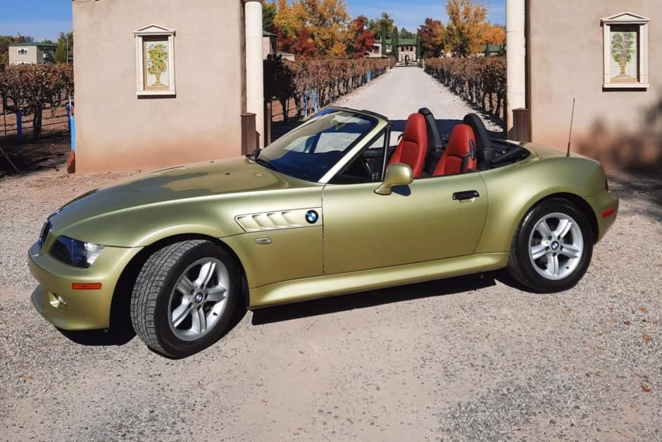 2002 BMW Z3 sold for $14,251
