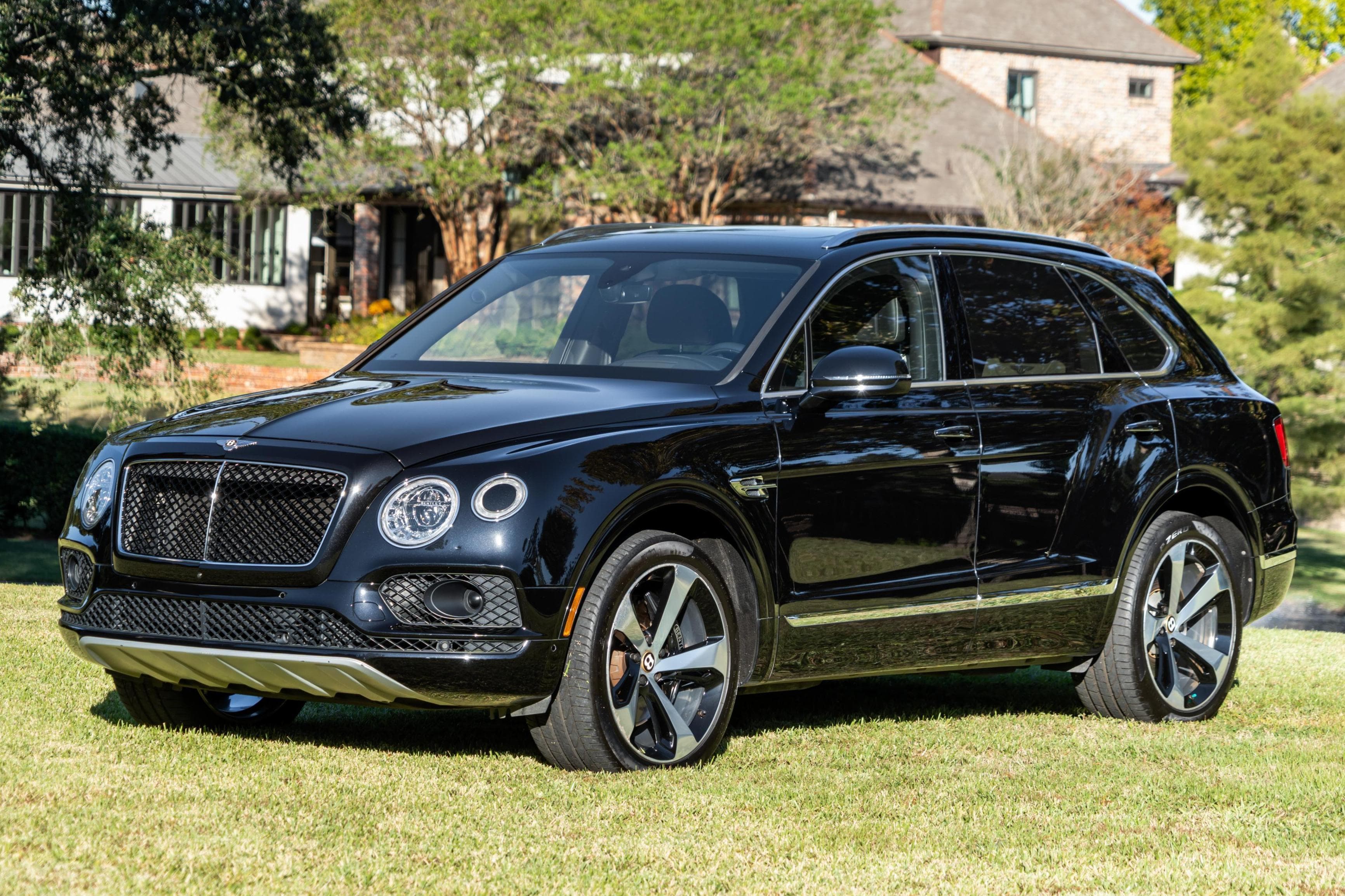 2019 Bentley Bentayga sold for $60,000