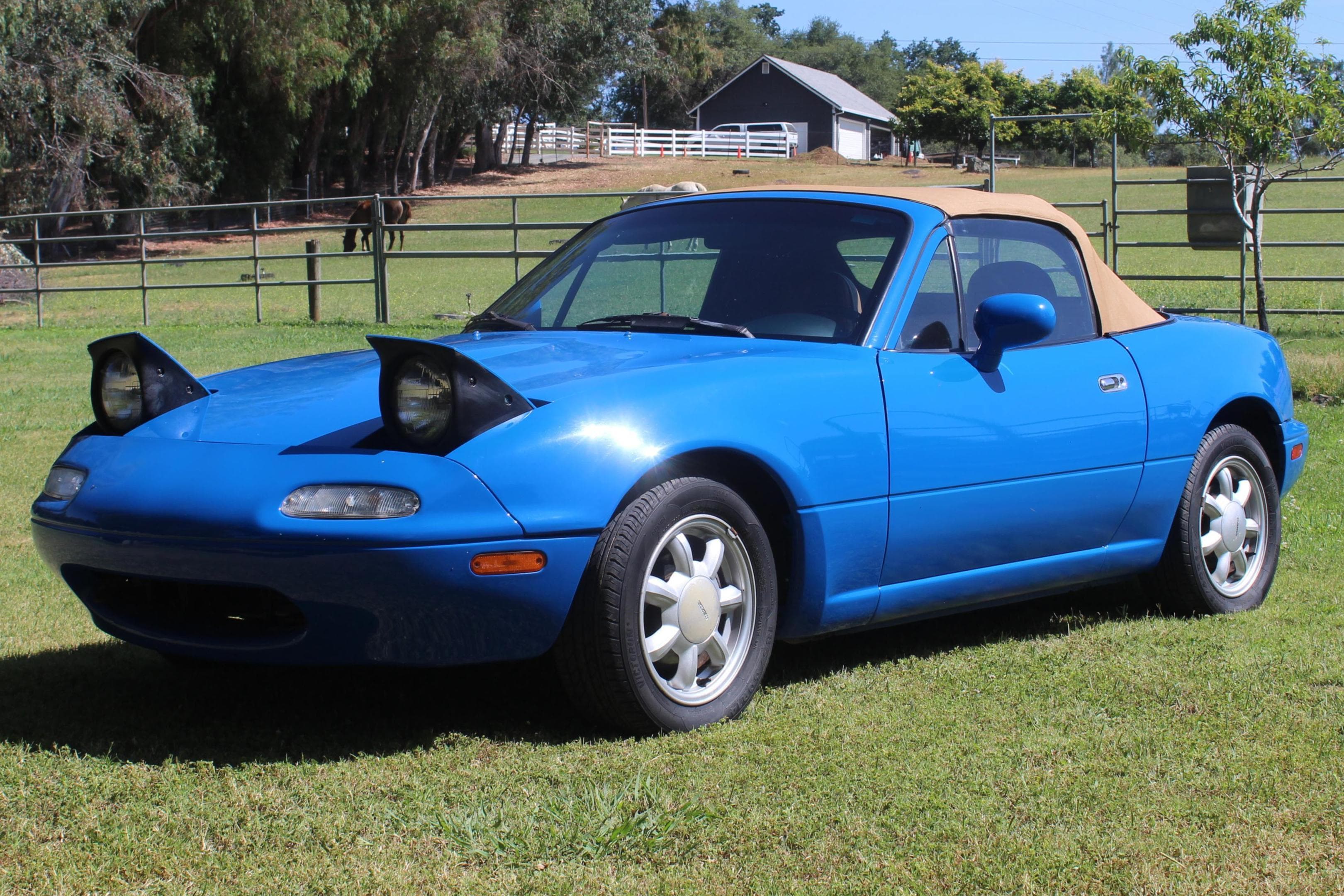 1992 Mazda NA Miata sold for $5,600