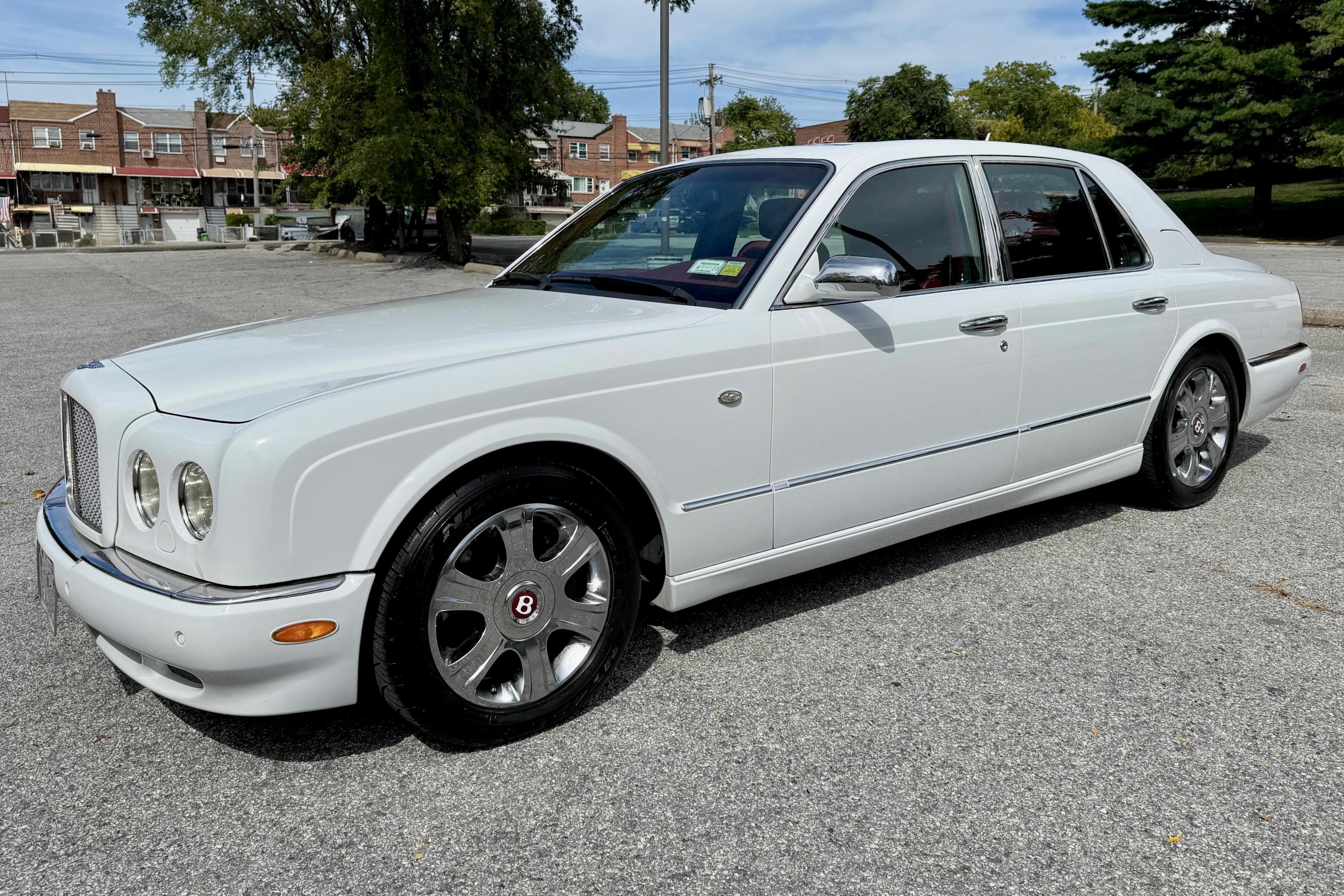 2005 Bentley Arnage sold for $18,000
