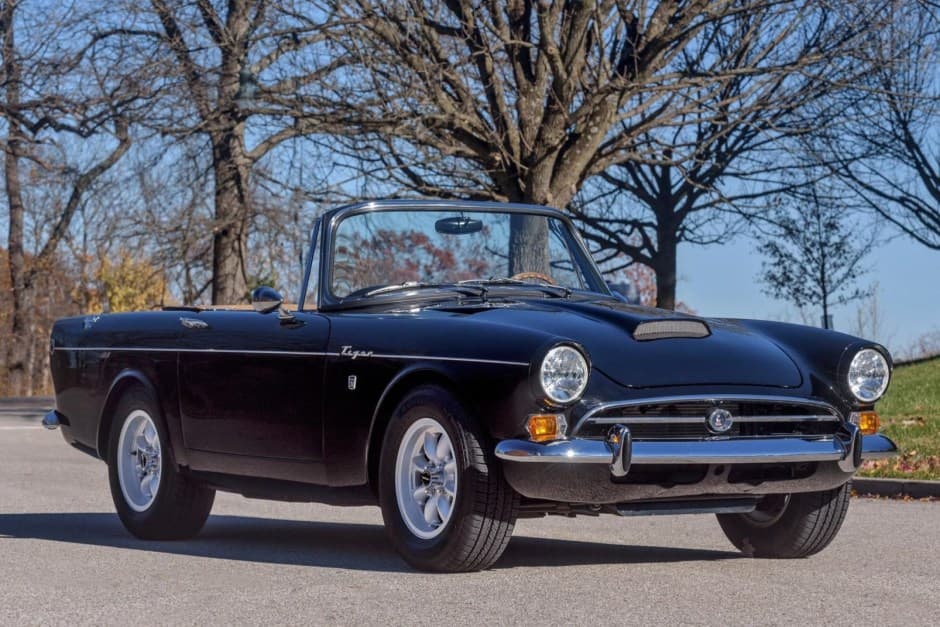 1966 Sunbeam Tiger sold for $61,100