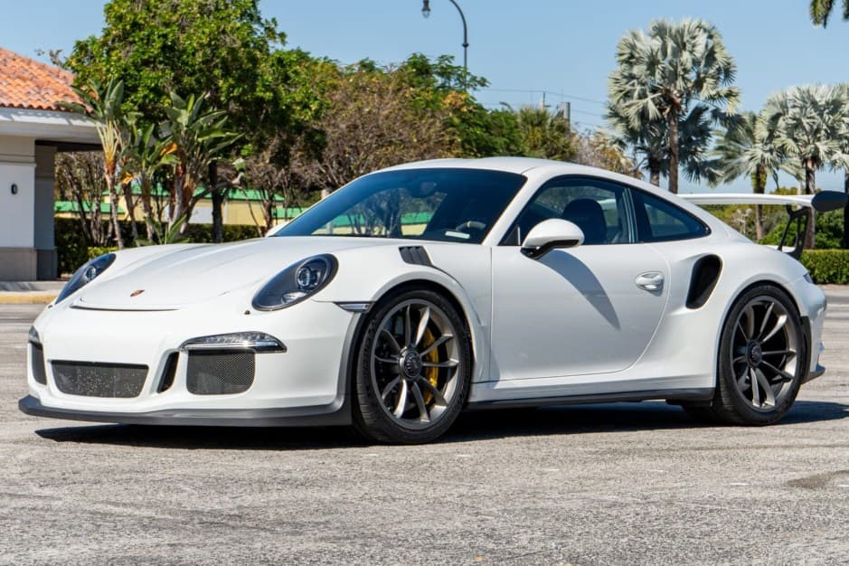 2016 Porsche 991 GT3 sold for $182,281