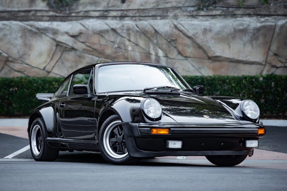 1975 Porsche 930 Turbo sold for $371,000