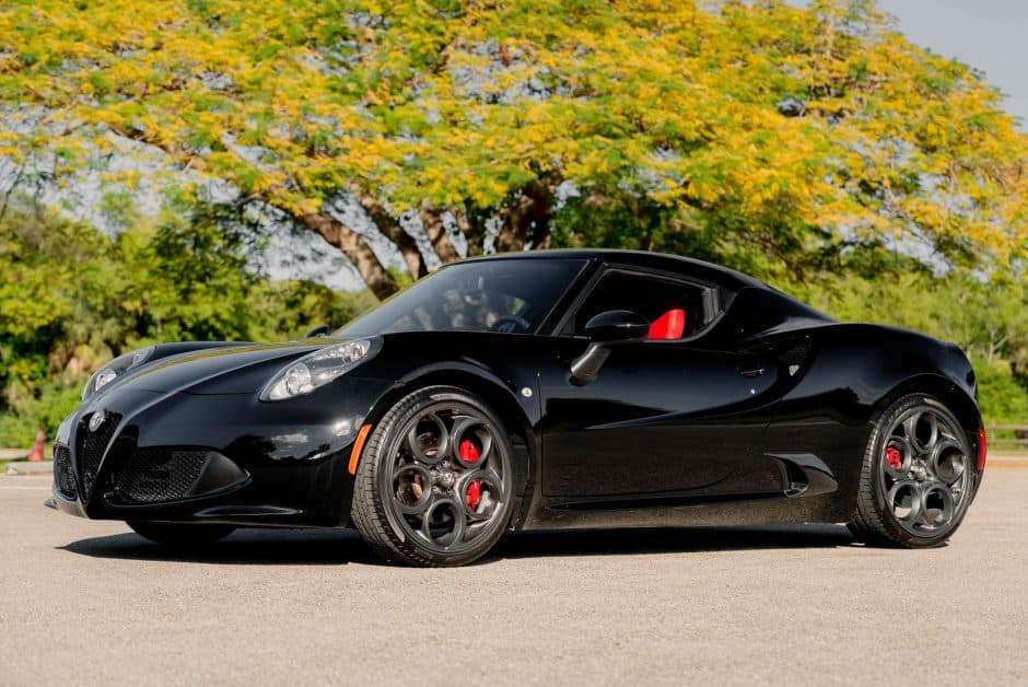 2015 Alfa Romeo 4C sold for $45,250