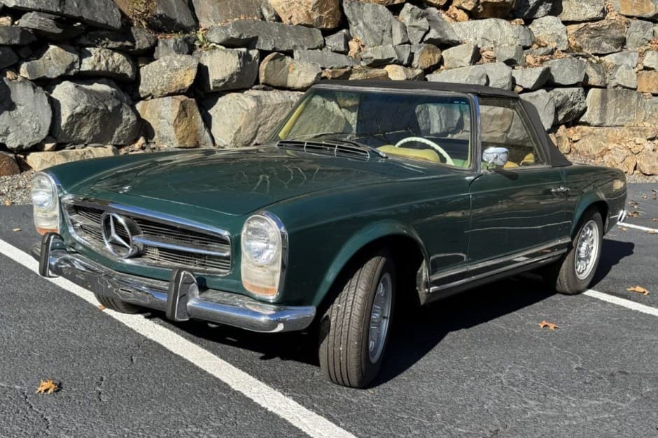 1966 Mercedes-Benz W113 SL sold for $38,500