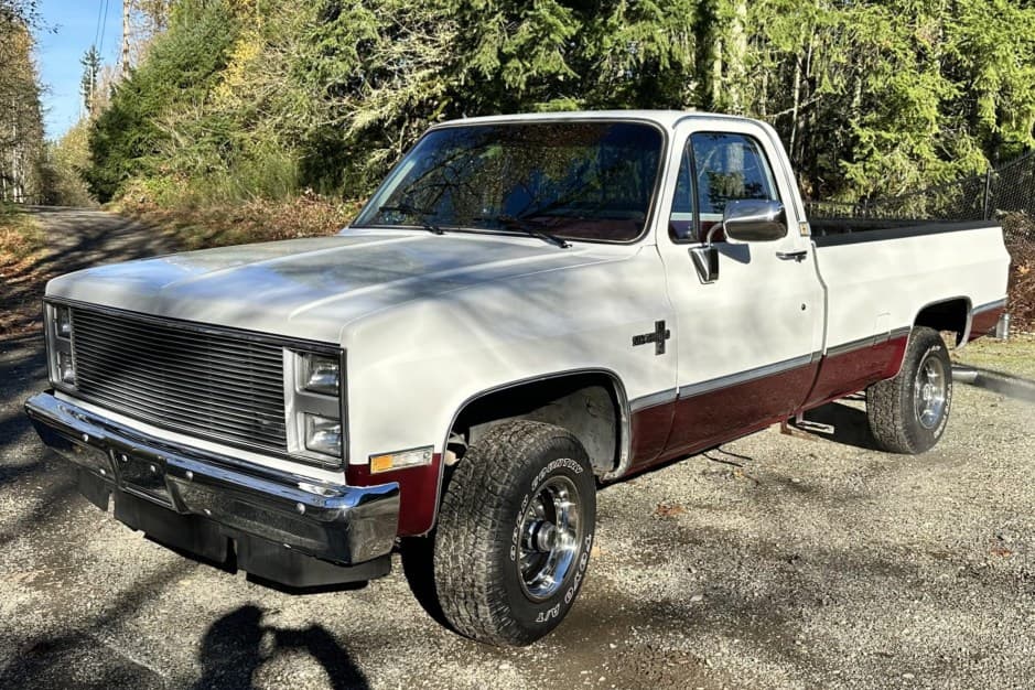 1986 Chevrolet C/K (1973-1991) sold for $23,000