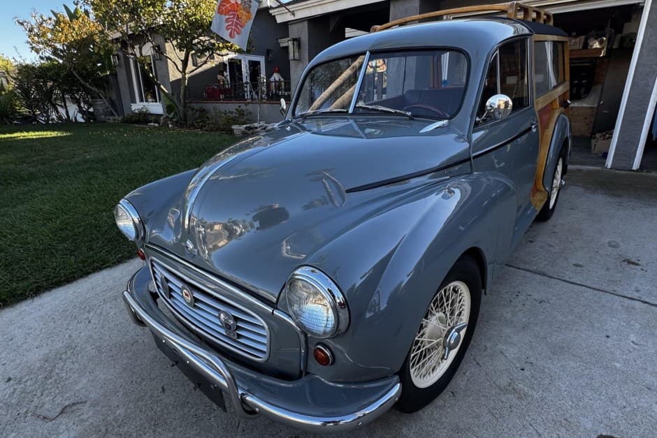 1955 Morris Minor sold for $16,000