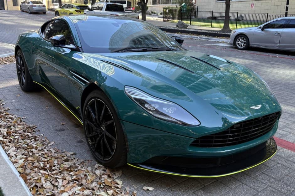 2018 Aston Martin DB11 sold for $77,000