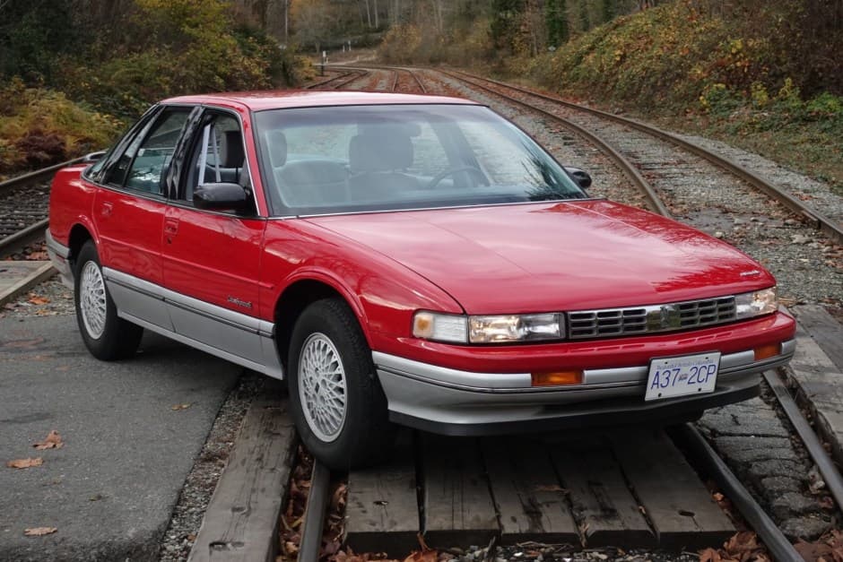 1990 Oldsmobile Cutlass sold for $5,100