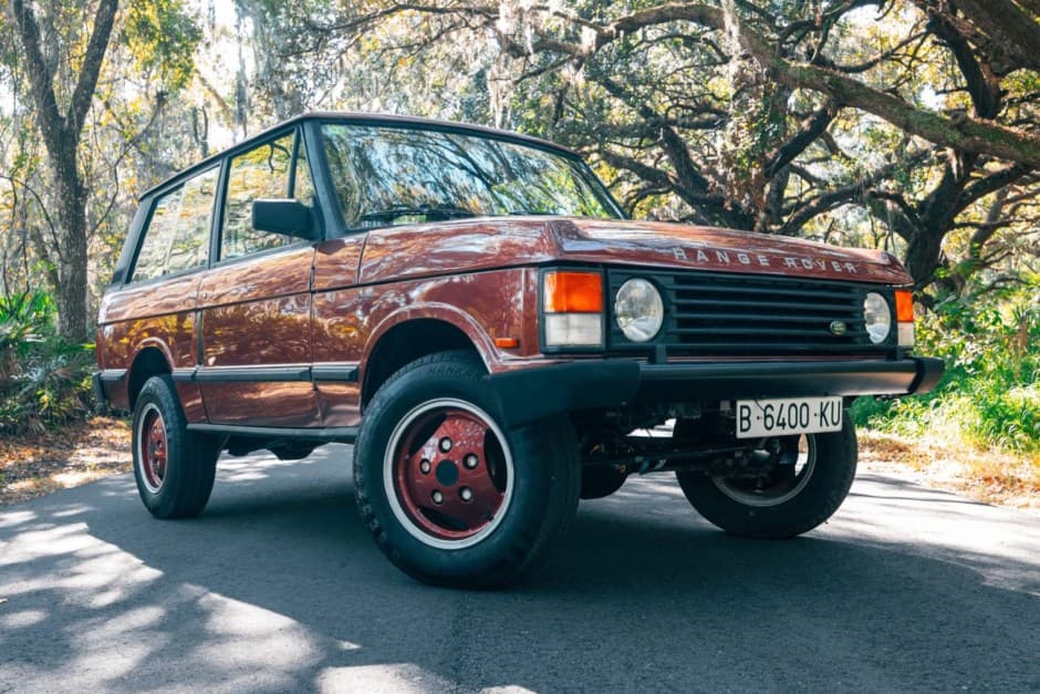 1989 Land Rover Range Rover Classic sold for $26,500