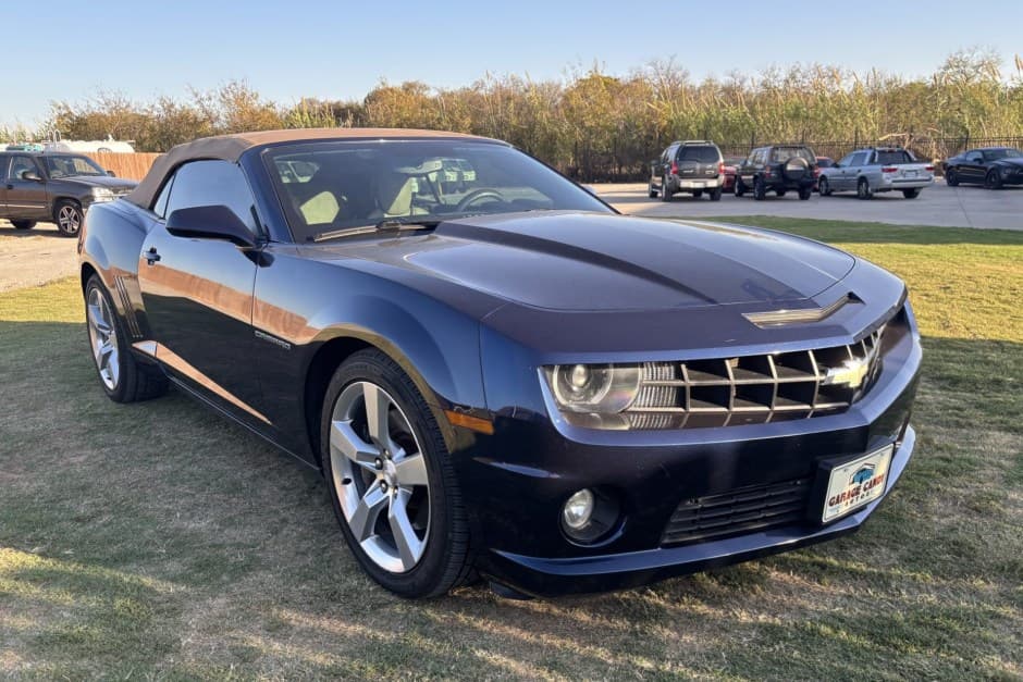 2011 Chevrolet Camaro (5th Generation – 2010-2015) sold for $12,900