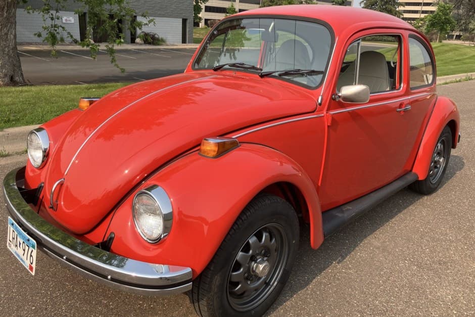 1973 Volkswagen Beetle (1958-1979) sold for $11,255