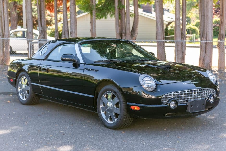 2002 Ford Thunderbird (2002-2005) sold for $14,500