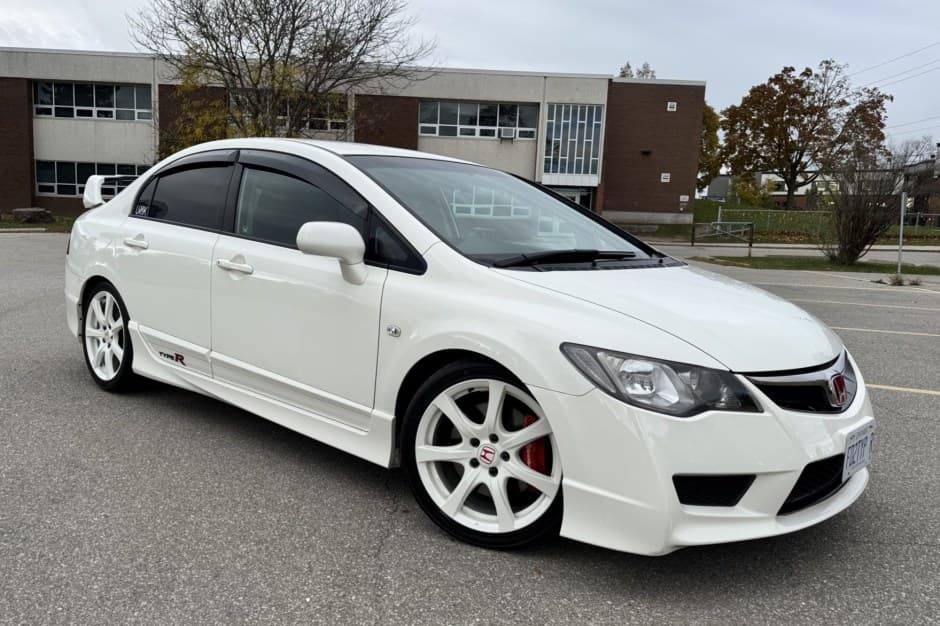 2007 Honda Civic Type R sold for $15,750