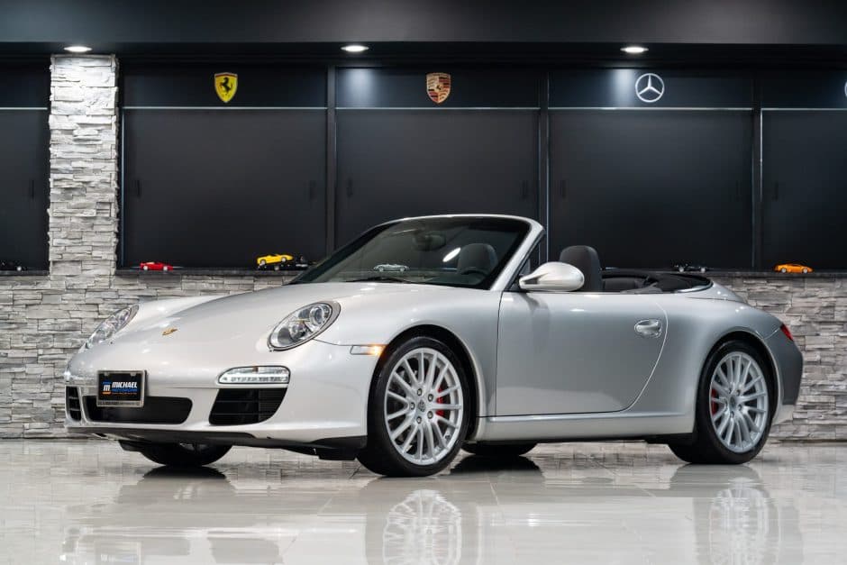 2009 Porsche 997 911 (Non-Turbo/GT2/GT3) sold for $75,000