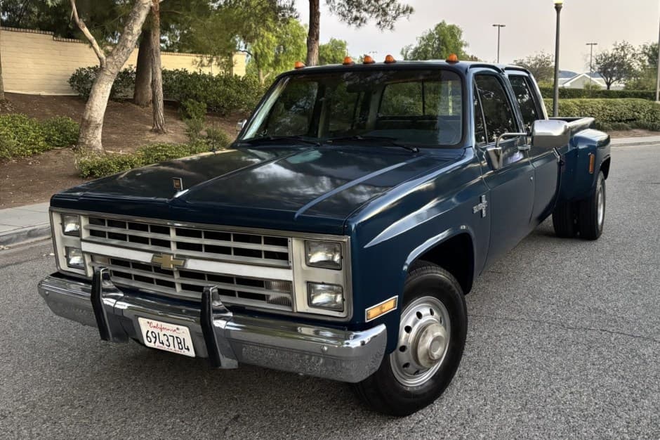 1988 Chevrolet C/K (1973-1991) sold for $17,000