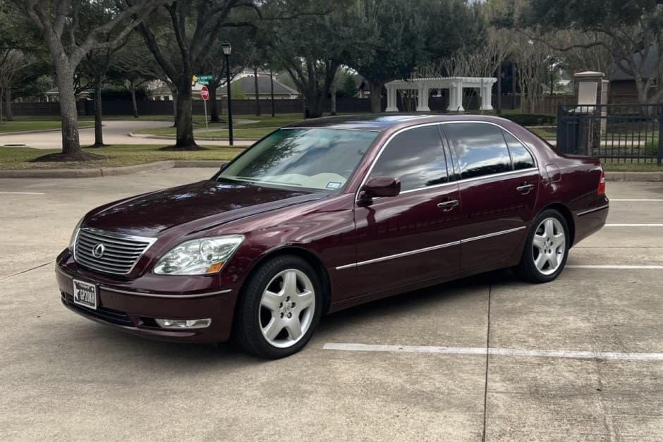 2006 Lexus LS Sedan sold for $15,500