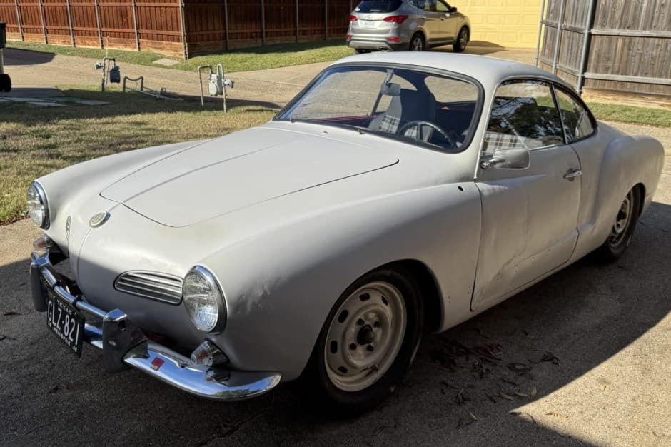 1968 Volkswagen Karmann Ghia sold for $4,351
