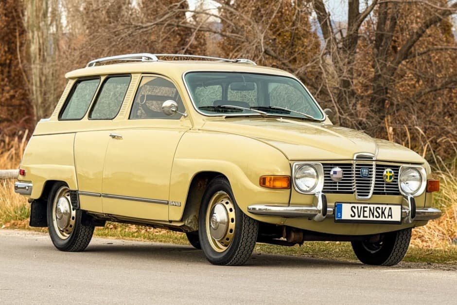 1971 Saab 95 Wagon sold for $6,850
