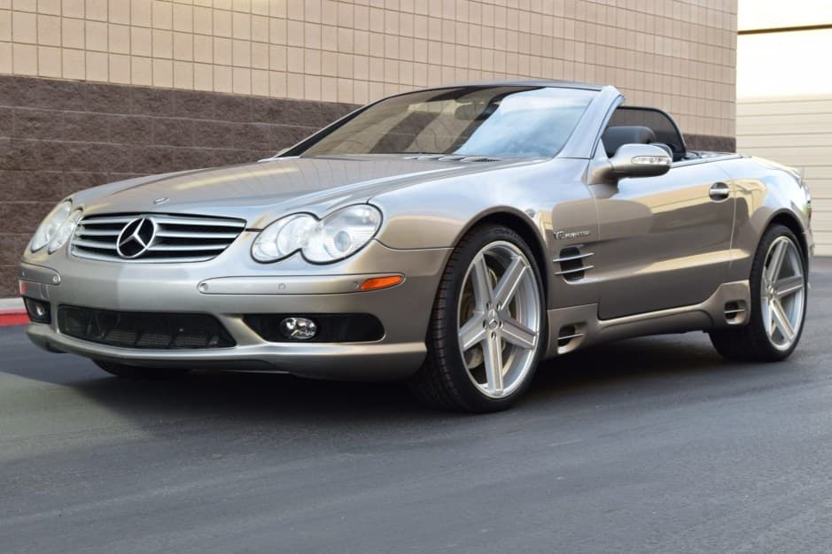 2003 Mercedes-Benz R230 SL sold for $20,911