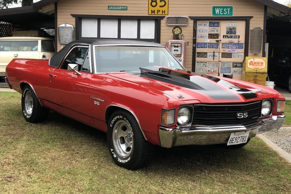 1972 Chevrolet El Camino sold for $36,360