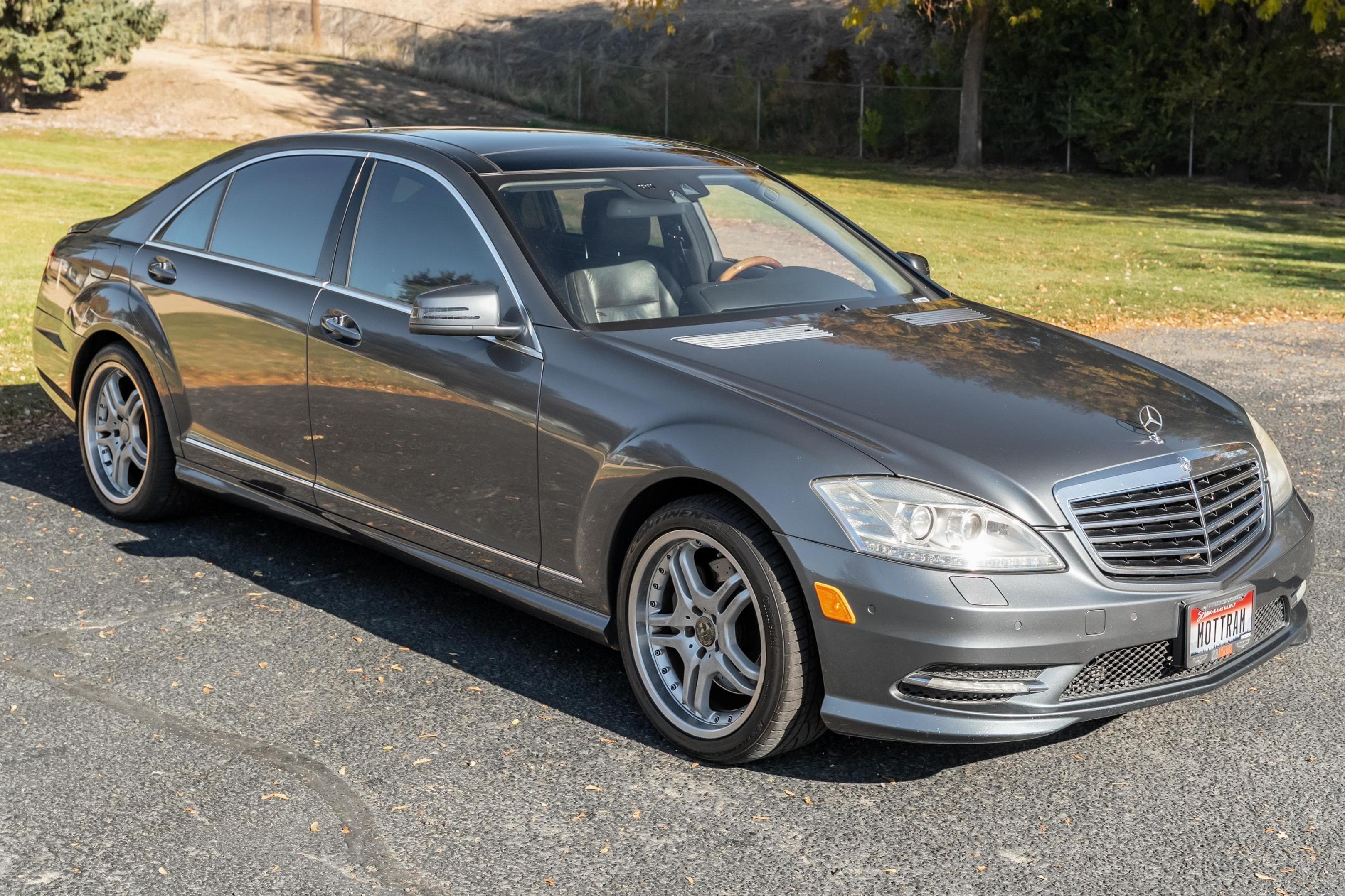 2010 Mercedes-Benz S-Class sold for $8,669
