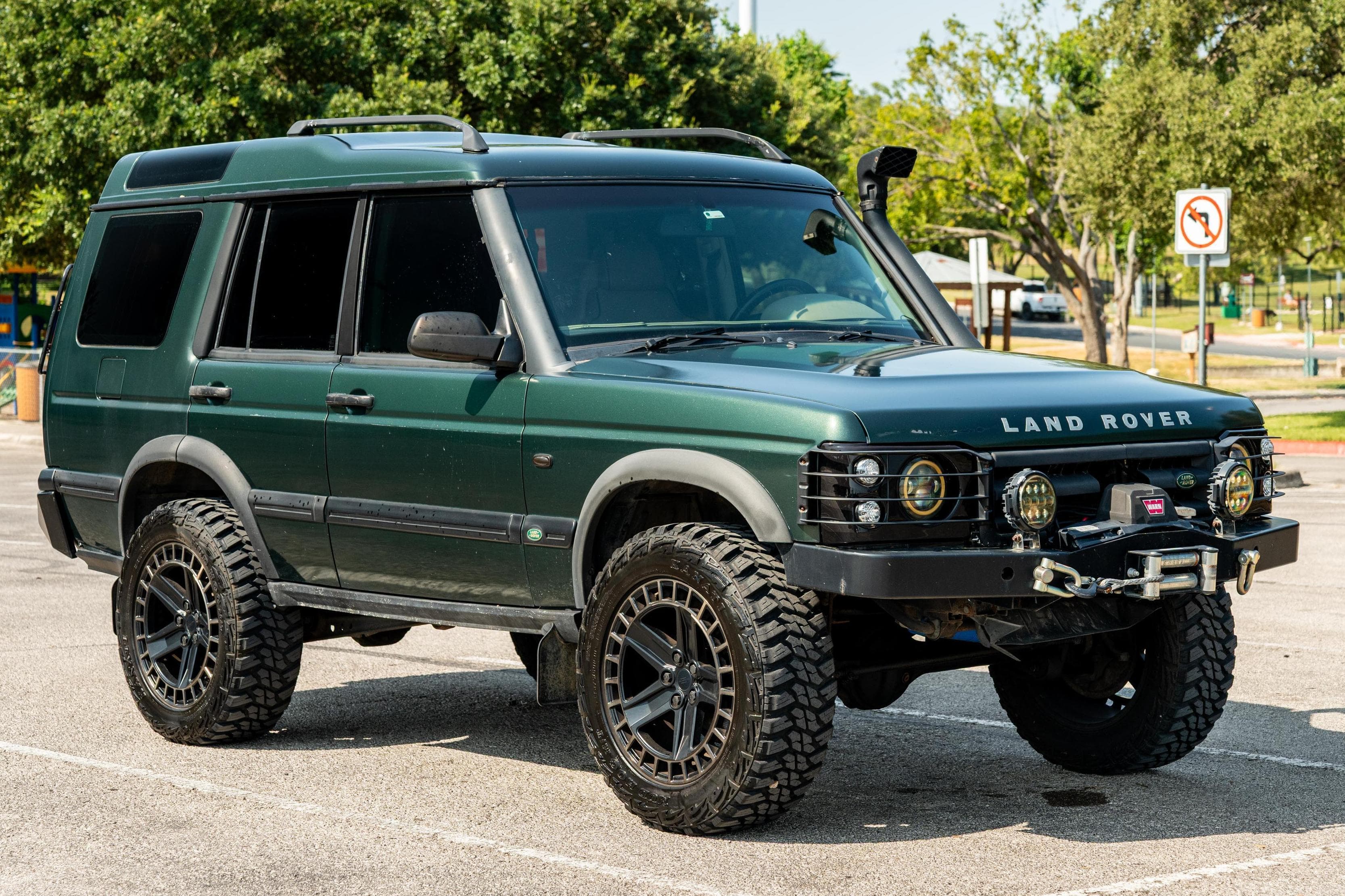 1999 Land Rover Discovery sold for $10,300