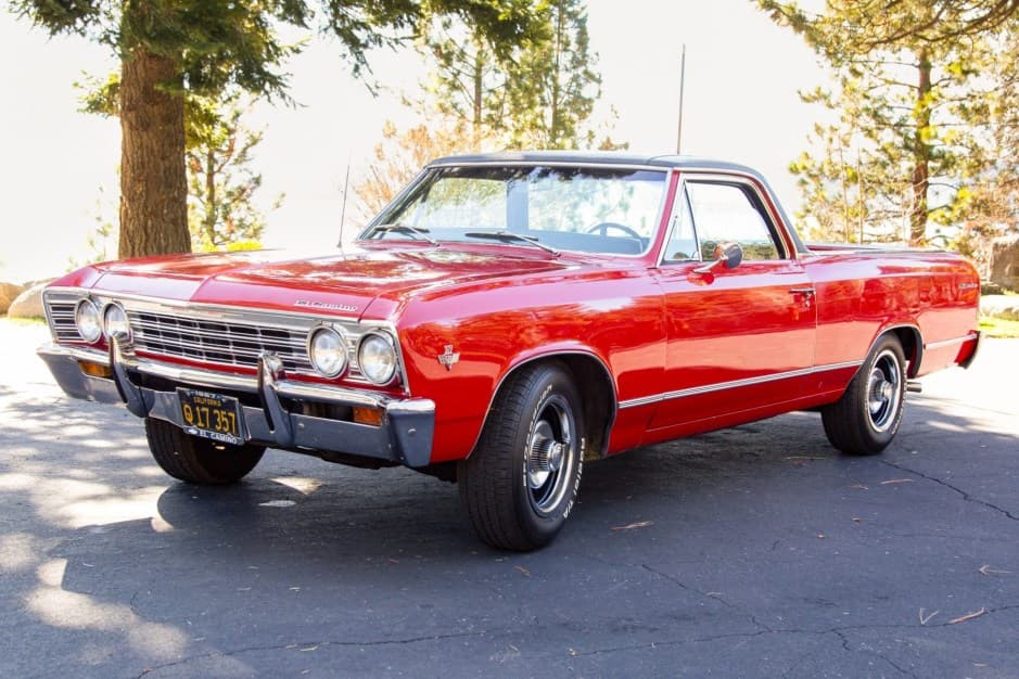 1967 Chevrolet El Camino sold for $14,750