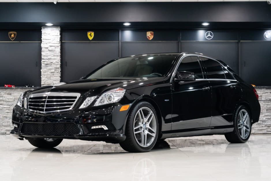 2011 Mercedes-Benz W212 E-Class sold for $30,500