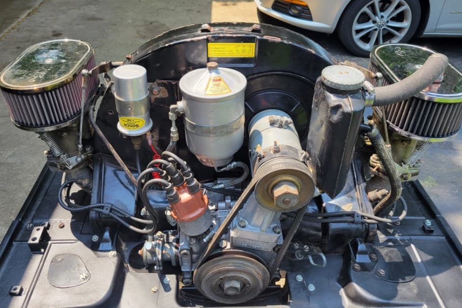 1968 Porsche 912 sold for $6,900