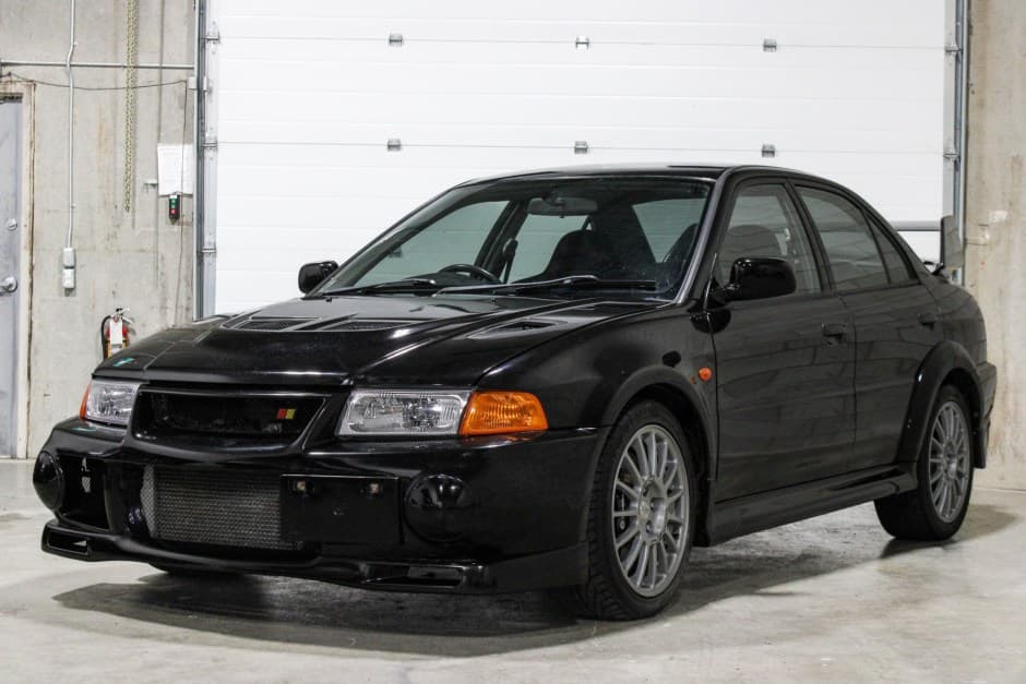 1999 Mitsubishi Lancer Evolution sold for $30,250
