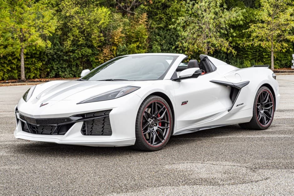2023 Chevrolet Corvette C8 sold for $111,000