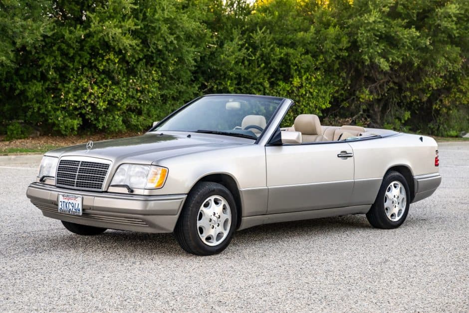 1995 Mercedes-Benz W124 E-Class sold for $46,500