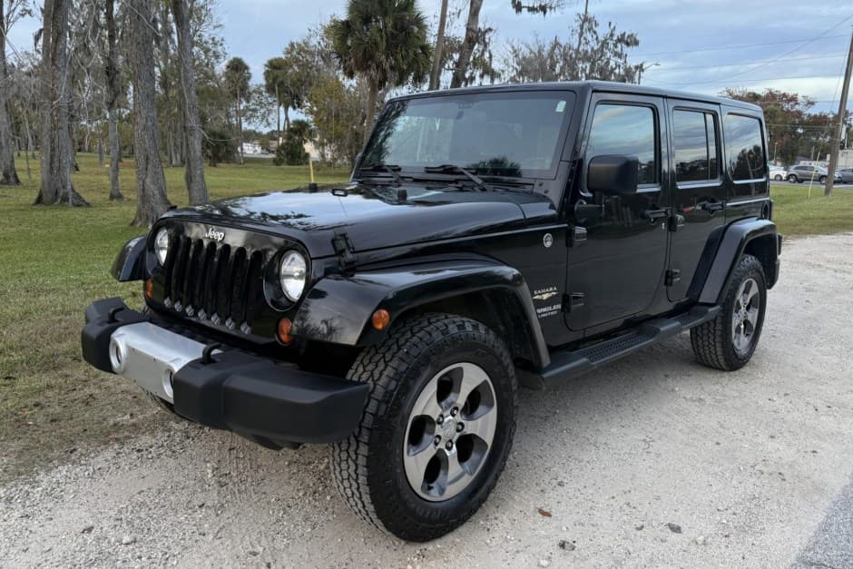 2012 Jeep Wrangler JK (2007-2018) sold for $12,500