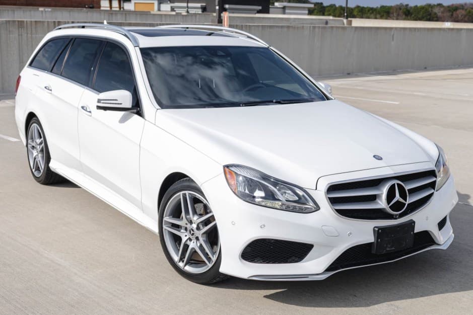2014 Mercedes-Benz W212 E-Class sold for $27,750